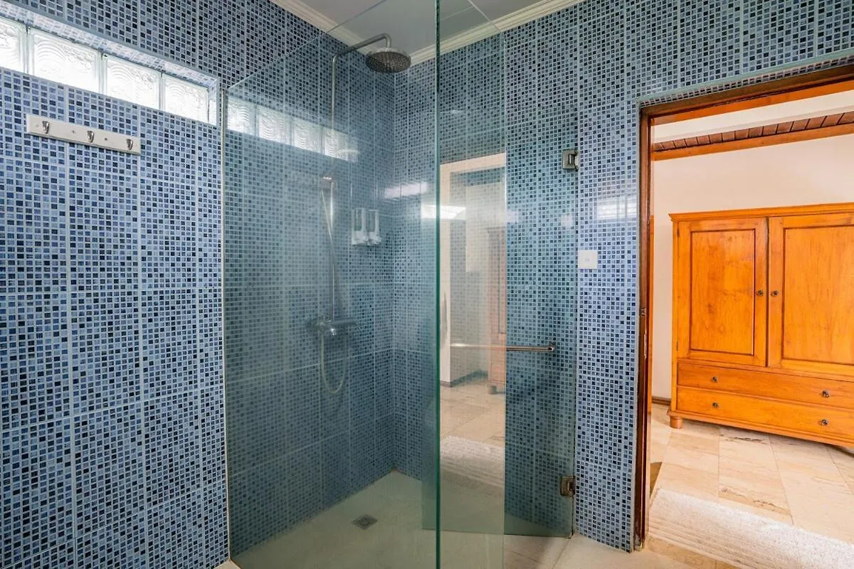 Nipper Villa - Spacious 4Br In Canggu