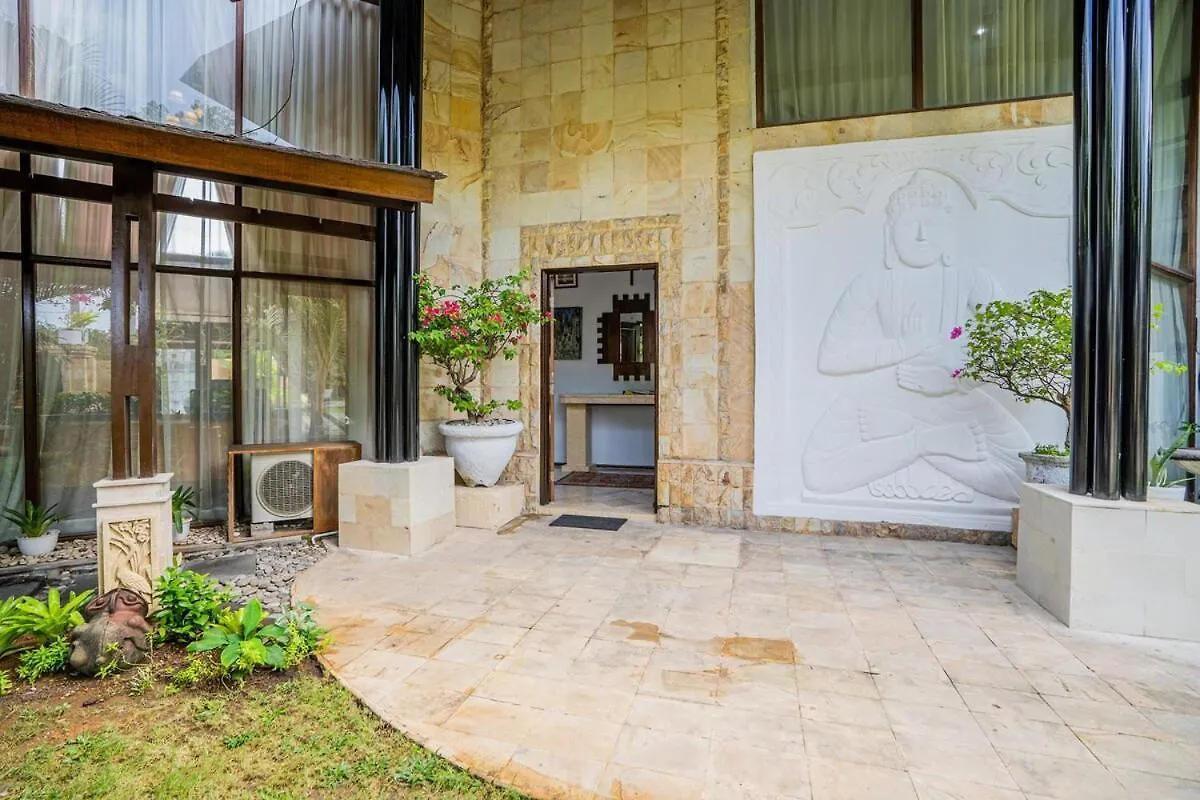 Nipper Villa - Spacious 4Br In Canggu  Canggu (Bali)