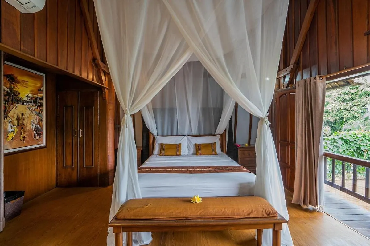 Nipper Villa - Spacious 4Br In Canggu Indonesia