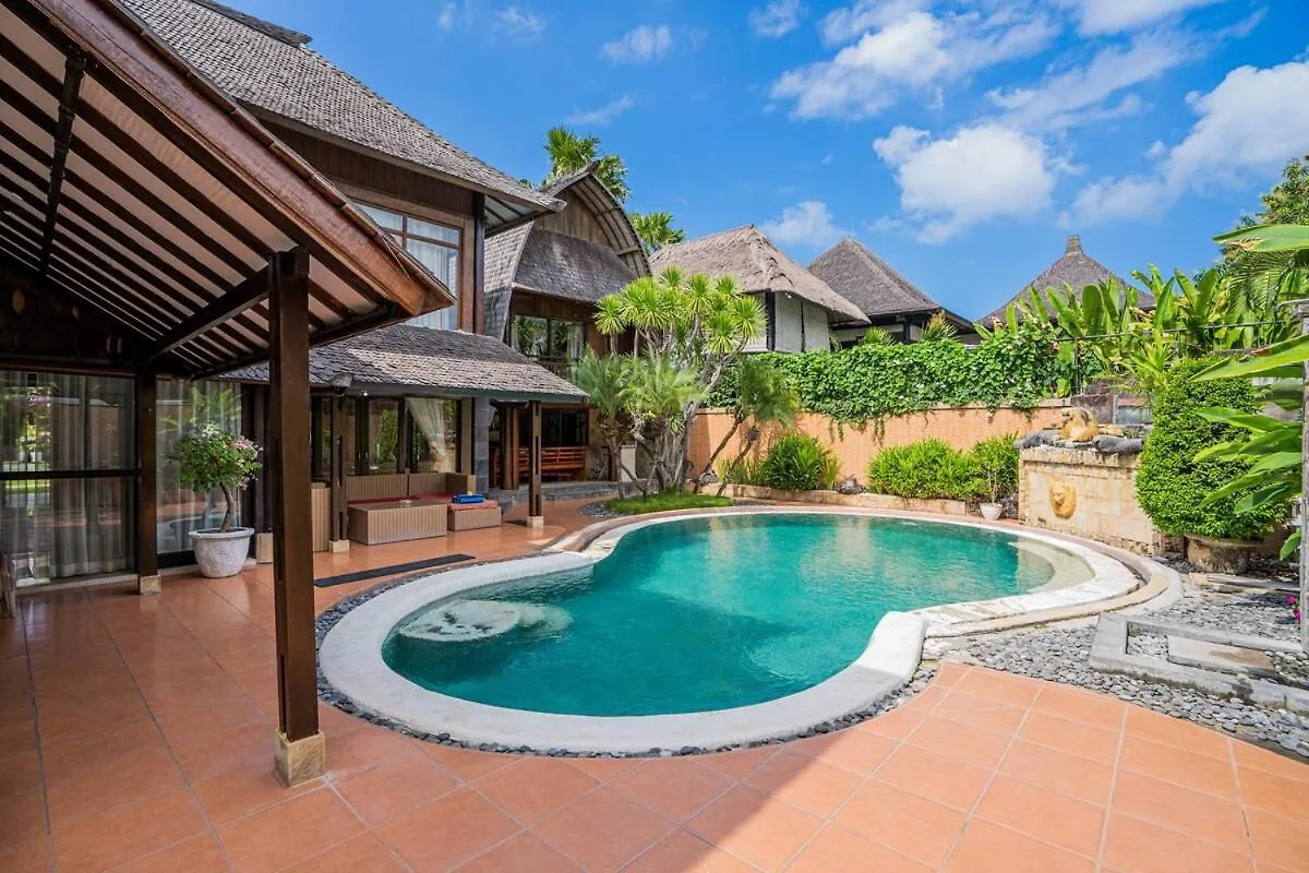 Nipper Villa - Spacious 4Br In Canggu