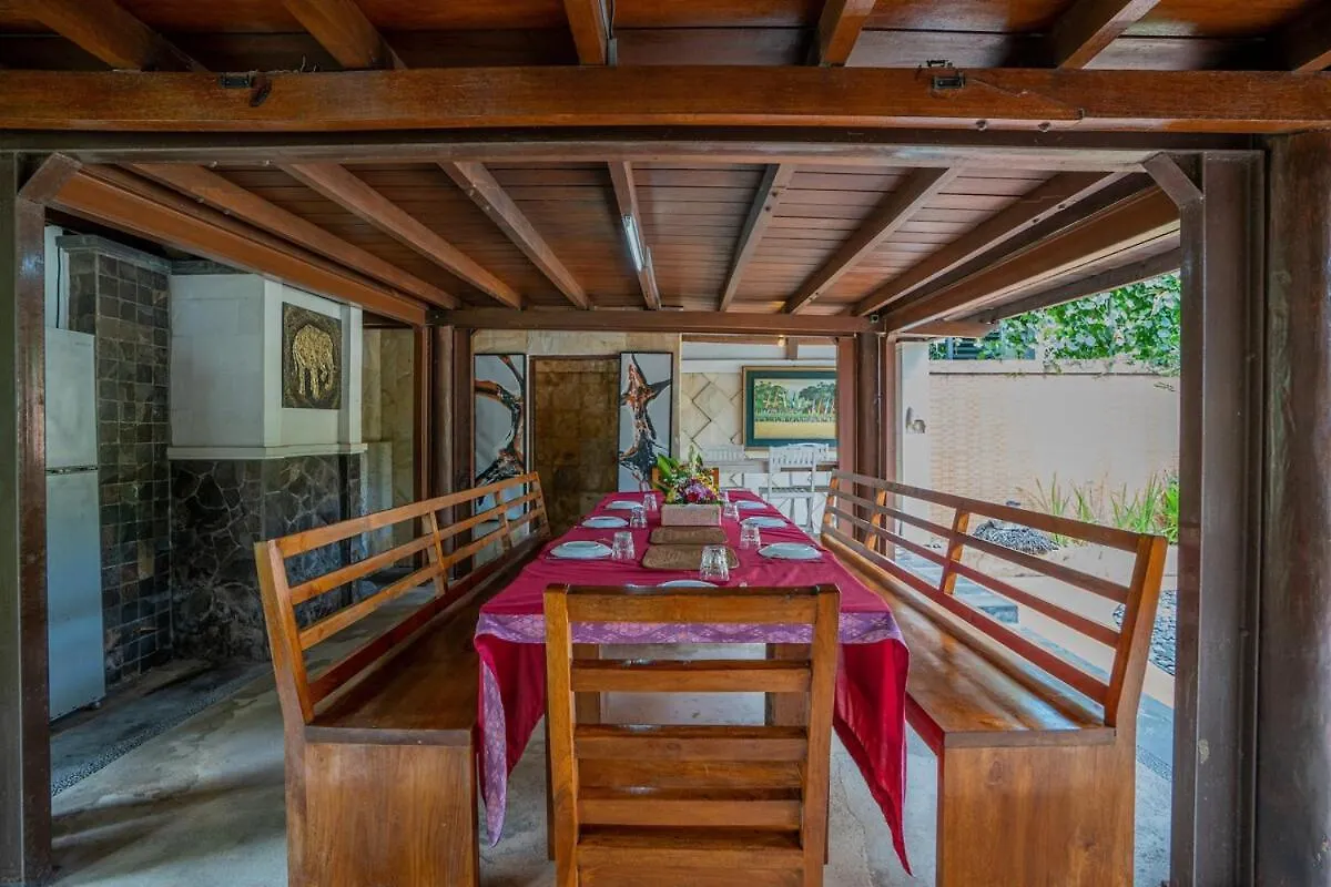 Nipper Villa - Spacious 4Br In Canggu 0*, Canggu (Bali)