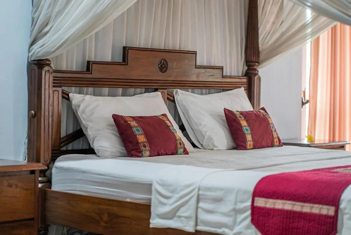 Nipper Villa - Spacious 4Br In Canggu Indonesia