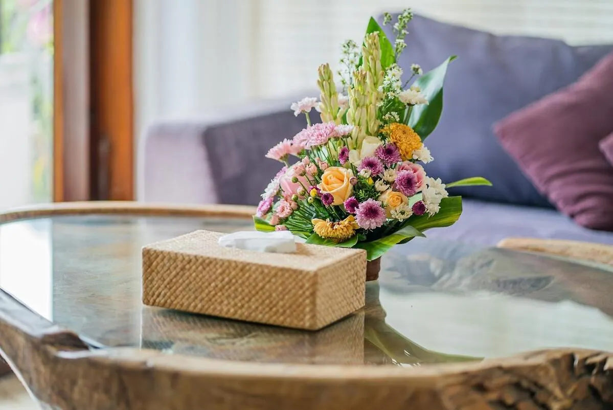 Nipper Villa - Spacious 4Br In Canggu  Canggu (Bali)