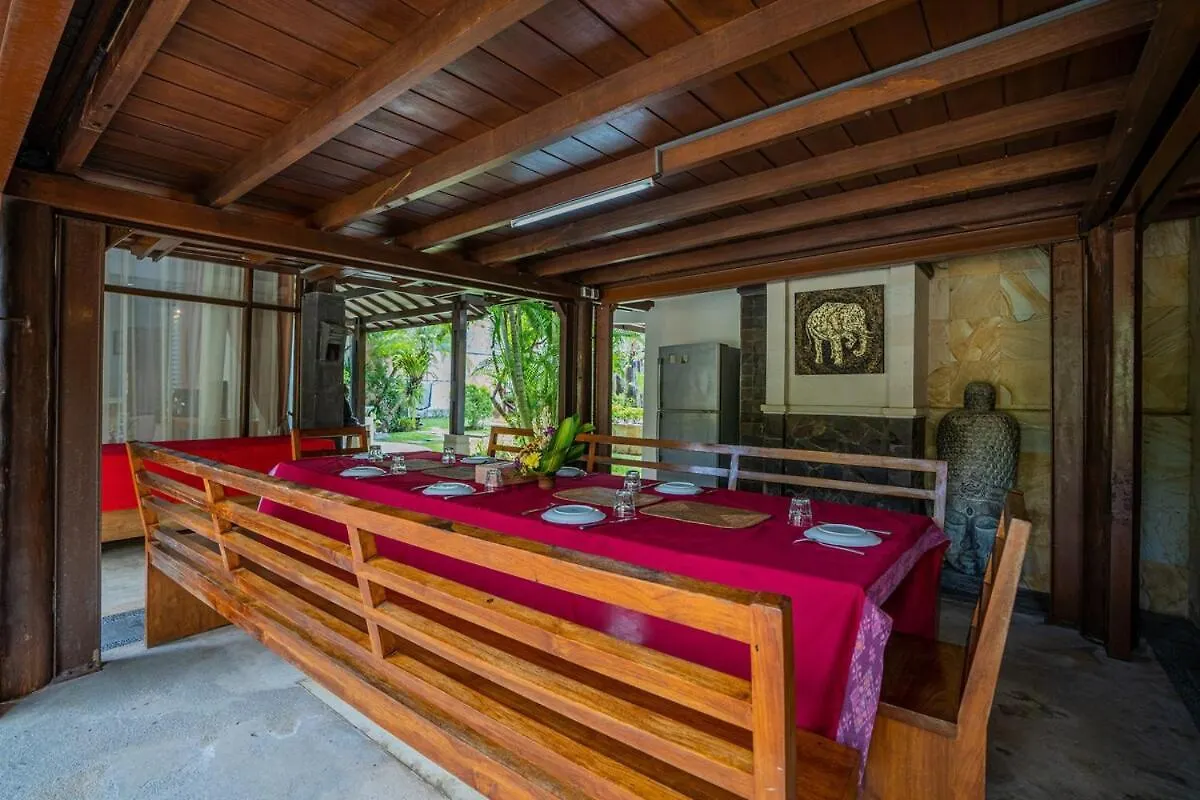 Nipper Villa - Spacious 4Br In Canggu