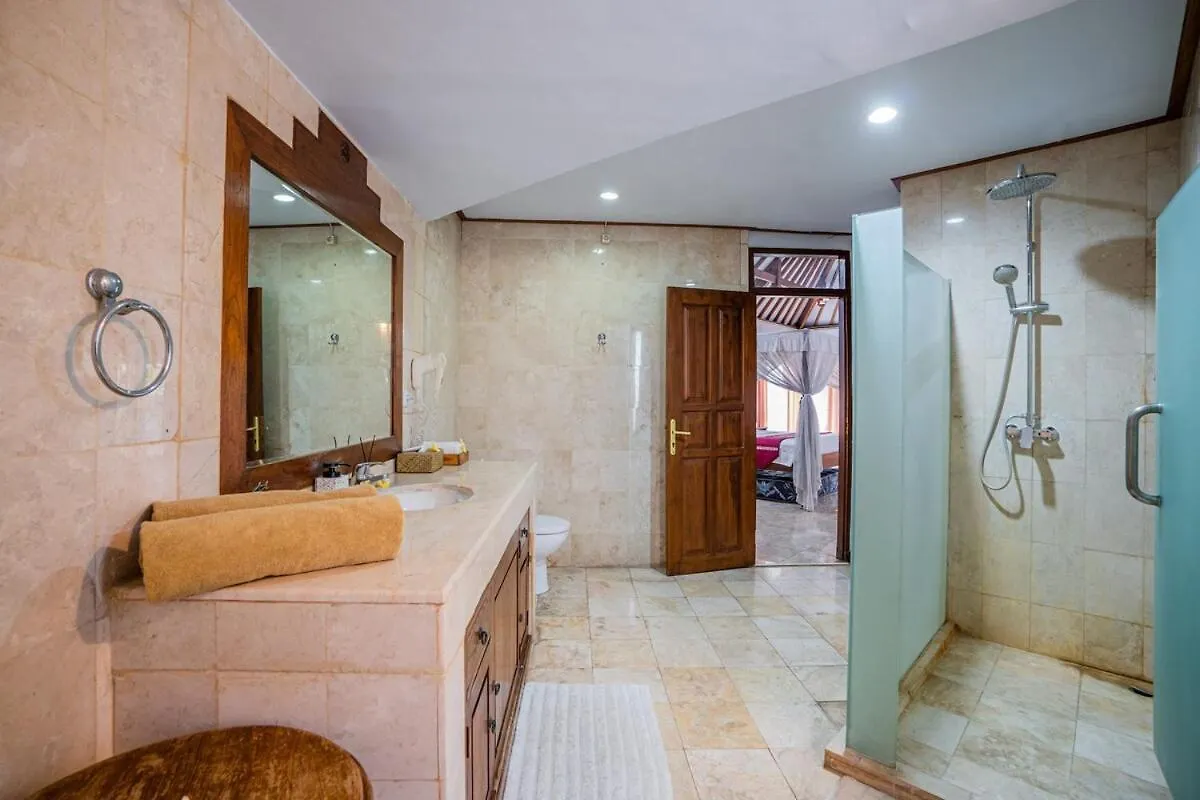 Nipper Villa - Spacious 4Br In Canggu Indonesia
